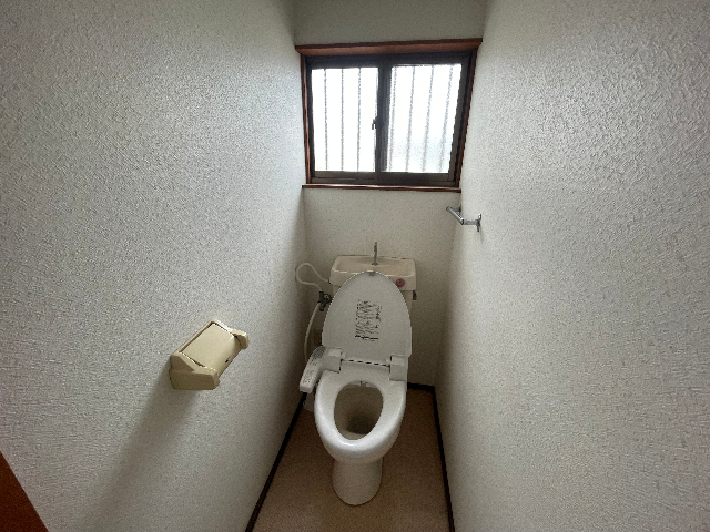 【コーポウィングのトイレ】