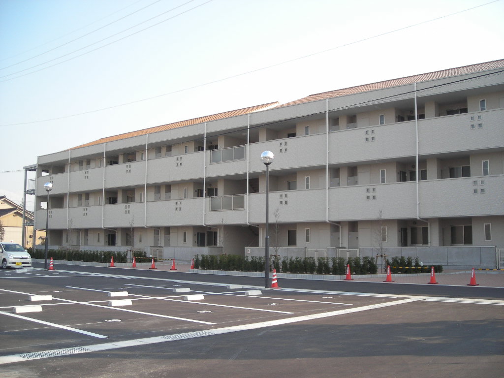 【さくらいマンション石田浜の駐車場】