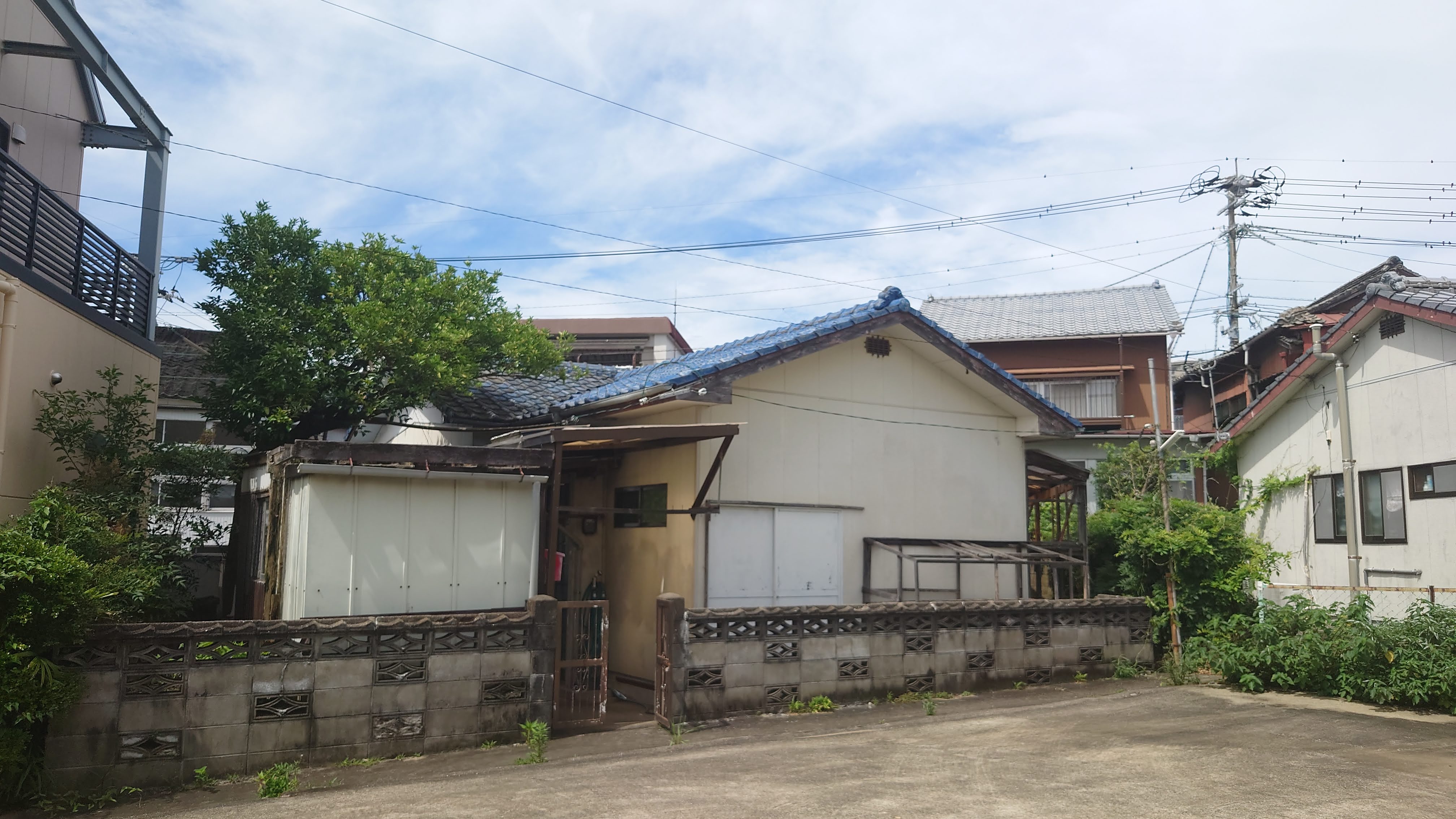 稲荷町貸家の建物外観