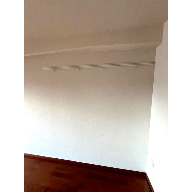 その他設備　ピクチャーレール