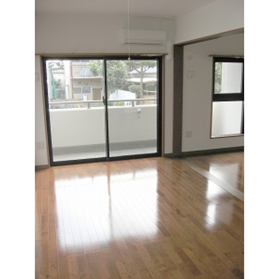 居室・リビング　リビング・洋室