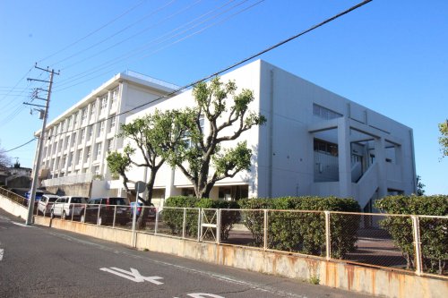 【Sea Residence Fusatake　奥の中学校】