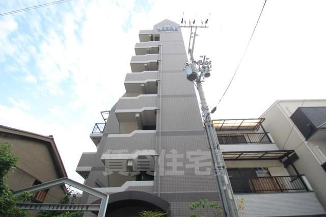 【大阪市西淀川区野里のマンションの建物外観】