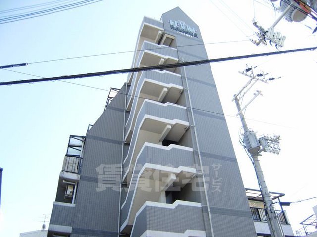 【大阪市西淀川区野里のマンションの建物外観】