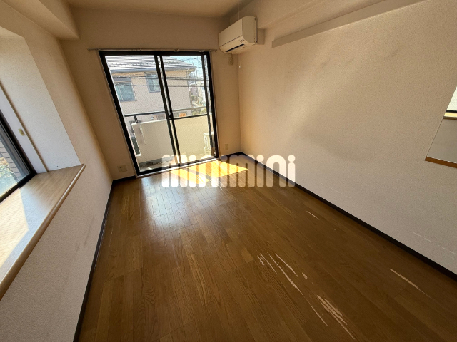 居室・リビング　別部屋参考写真