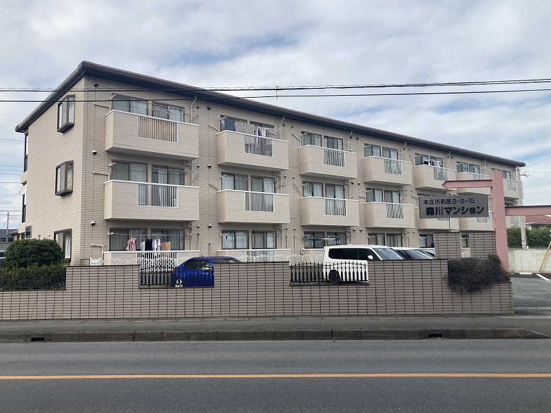 森川マンションの外観