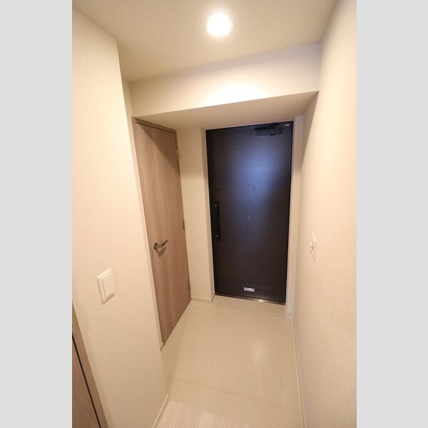 玄関　シンプルで使いやすい玄関です