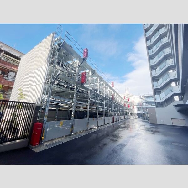 駐車場　駐車スペースもあります