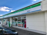コンビニ　ファミリーマート黒瀬兼広店（コンビニ）まで1082m