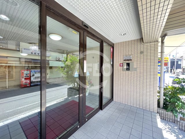 エントランス　大正メゾン　エントランス