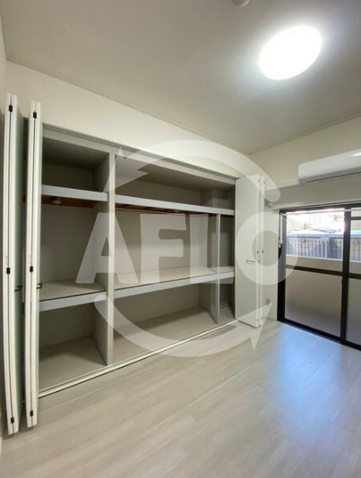 収納　大正メゾン　クローゼット