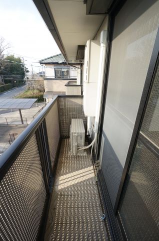 バルコニー　※同物件の写真になります（写真は2階です）。