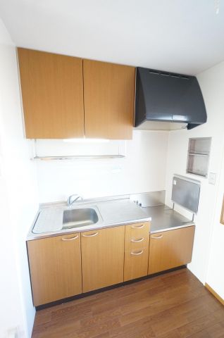 キッチン　※同物件、同タイプの写真になります。