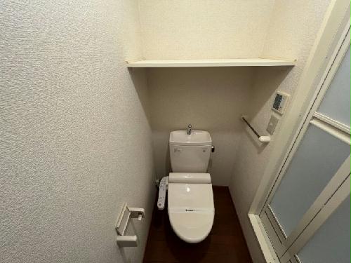 トイレ　同タイプの物件写真です。