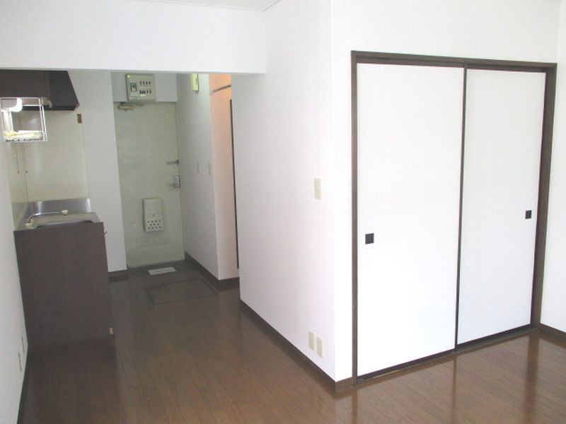 その他部屋・スペース　落ち着いた色調の内装です