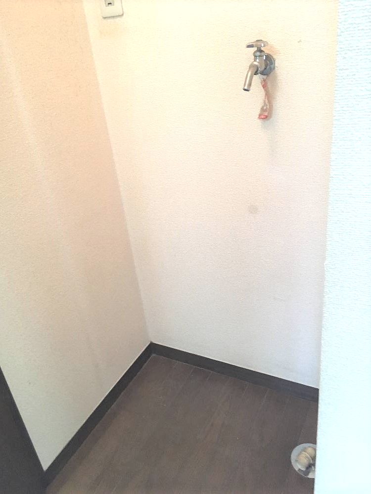 その他設備　室内に洗濯機置き場があります