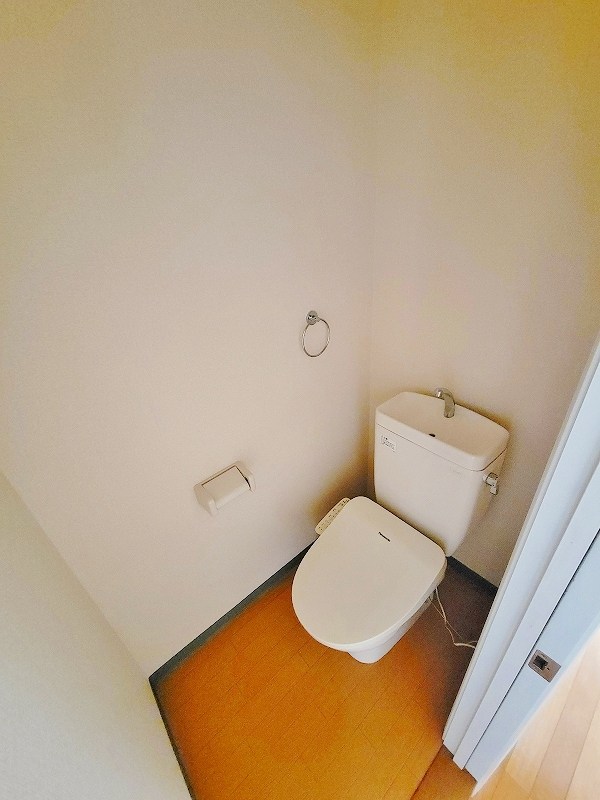 トイレ　★温水洗浄便座トイレ★