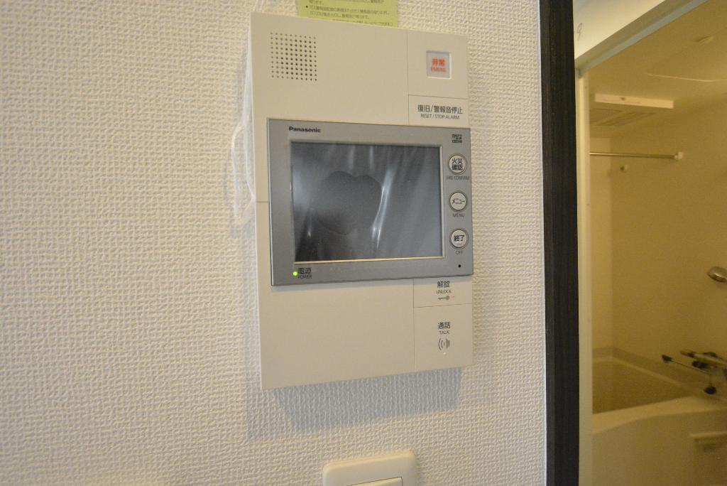 セキュリティ　カメラ付インターホン