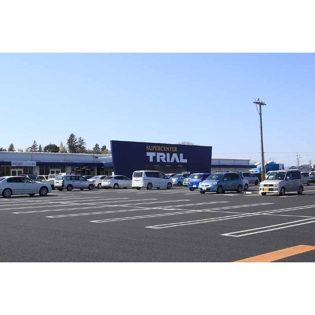 スーパー　スーパーセンタートライアル（スーパー）まで1200m