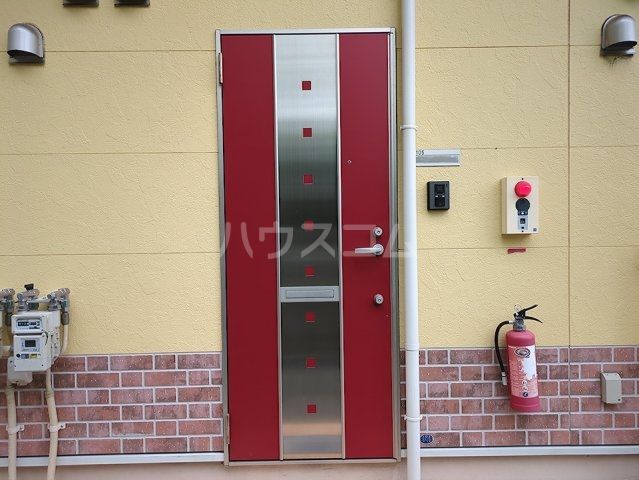 ユナイト八景アルザス・ロレーヌの玄関写真