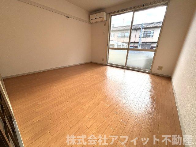 居室・リビング　洋室6.7帖