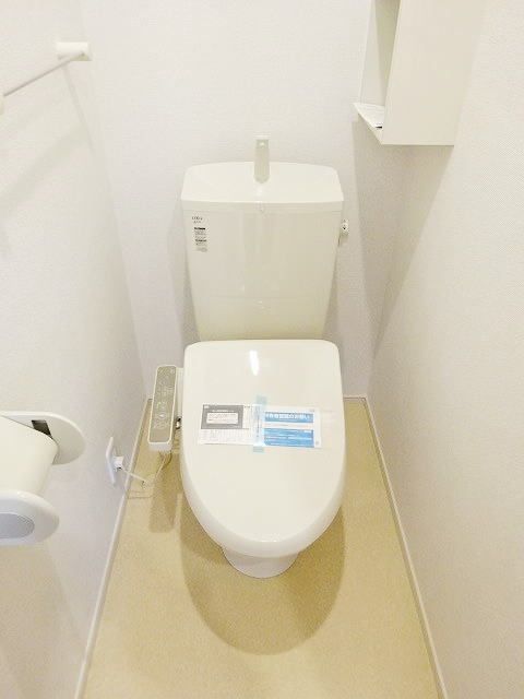 トイレ　★温水洗浄便座★