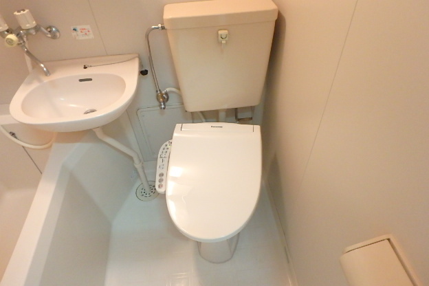 トイレ　温水洗浄便座♪