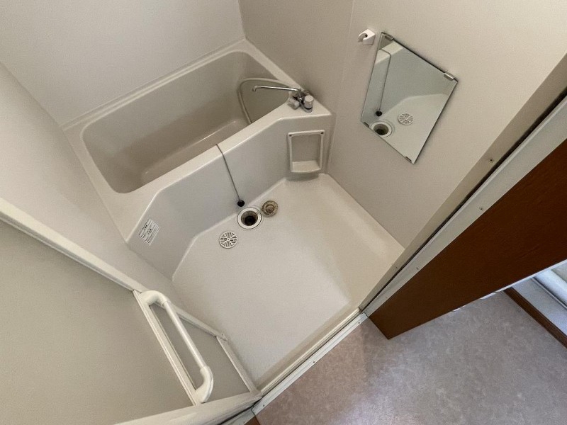 バス・シャワールーム　浴室