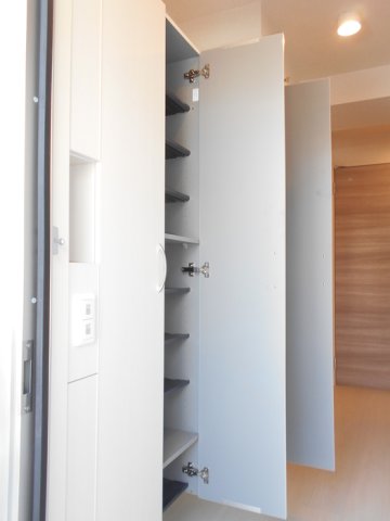 玄関　別のお部屋の写真です
