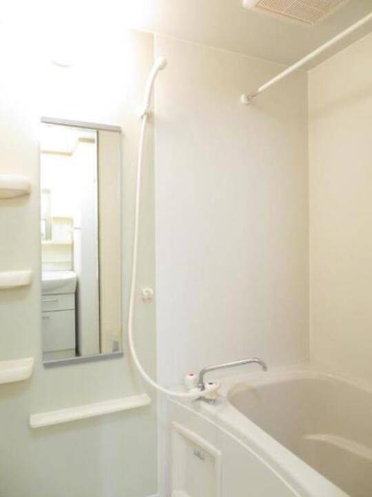 バス・シャワールーム　浴室