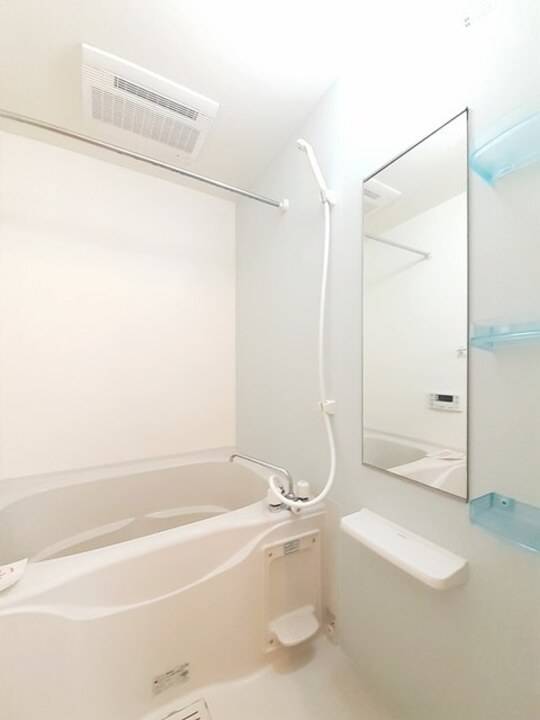 バス・シャワールーム　浴室