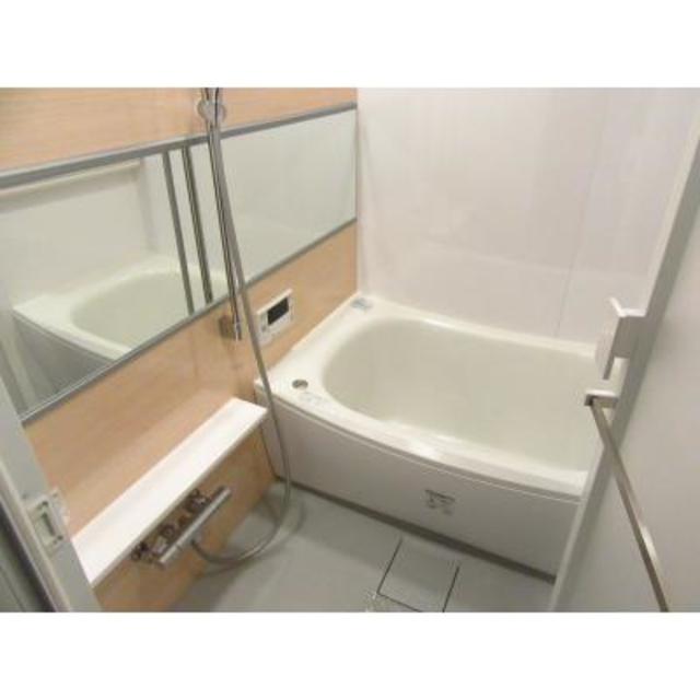 バス・シャワールーム　※写真は同タイプ住戸です。