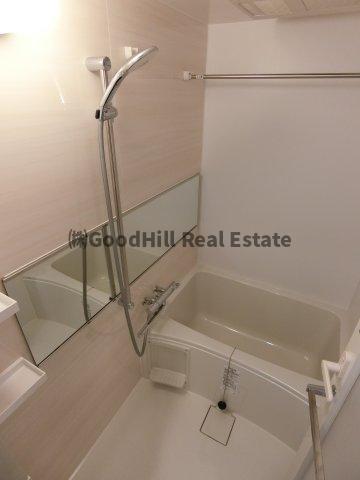 バス・シャワールーム　スプランディッドVIII