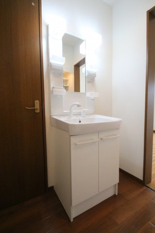 洗面設備　※別部屋写真