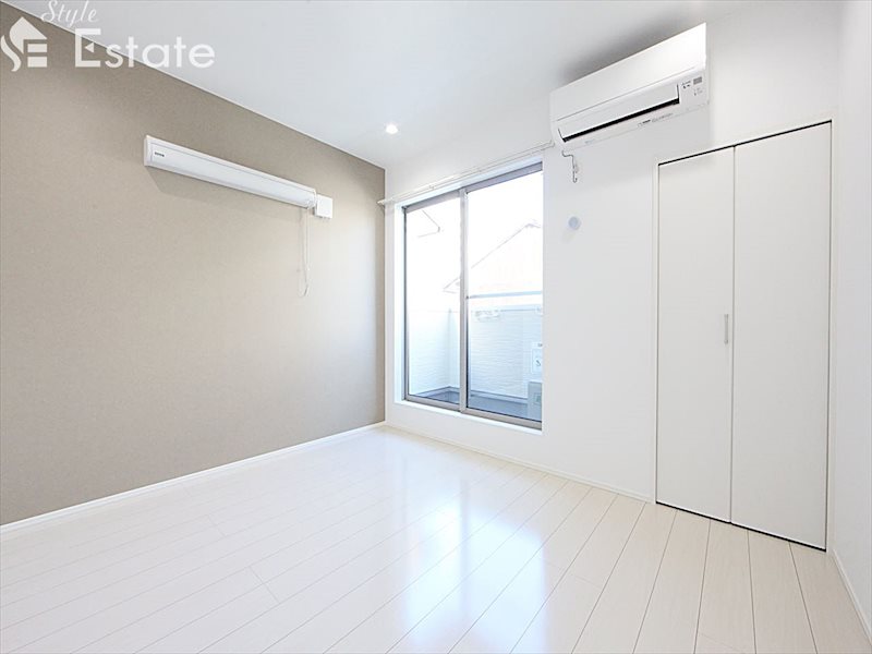 居室・リビング　内装