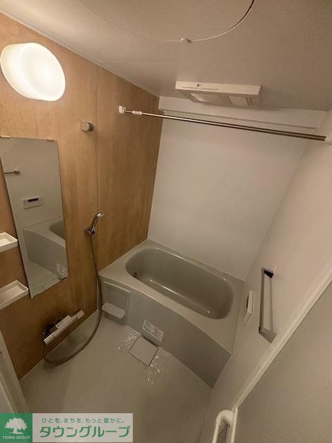 バス・シャワールーム　バス