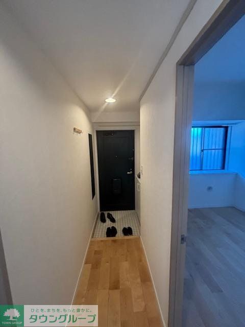 玄関　キッチン