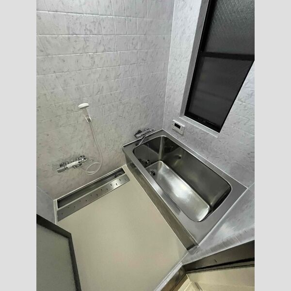 バス・シャワールーム　風呂