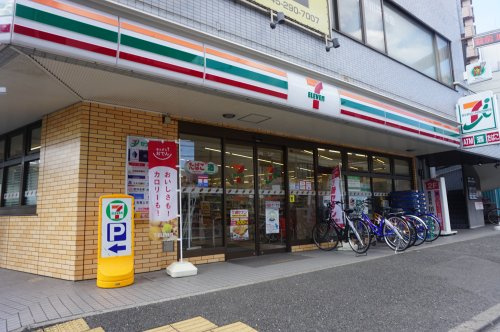 コンビニ　セブンイレブン 横浜浅間町5丁目店（コンビニ）まで296m