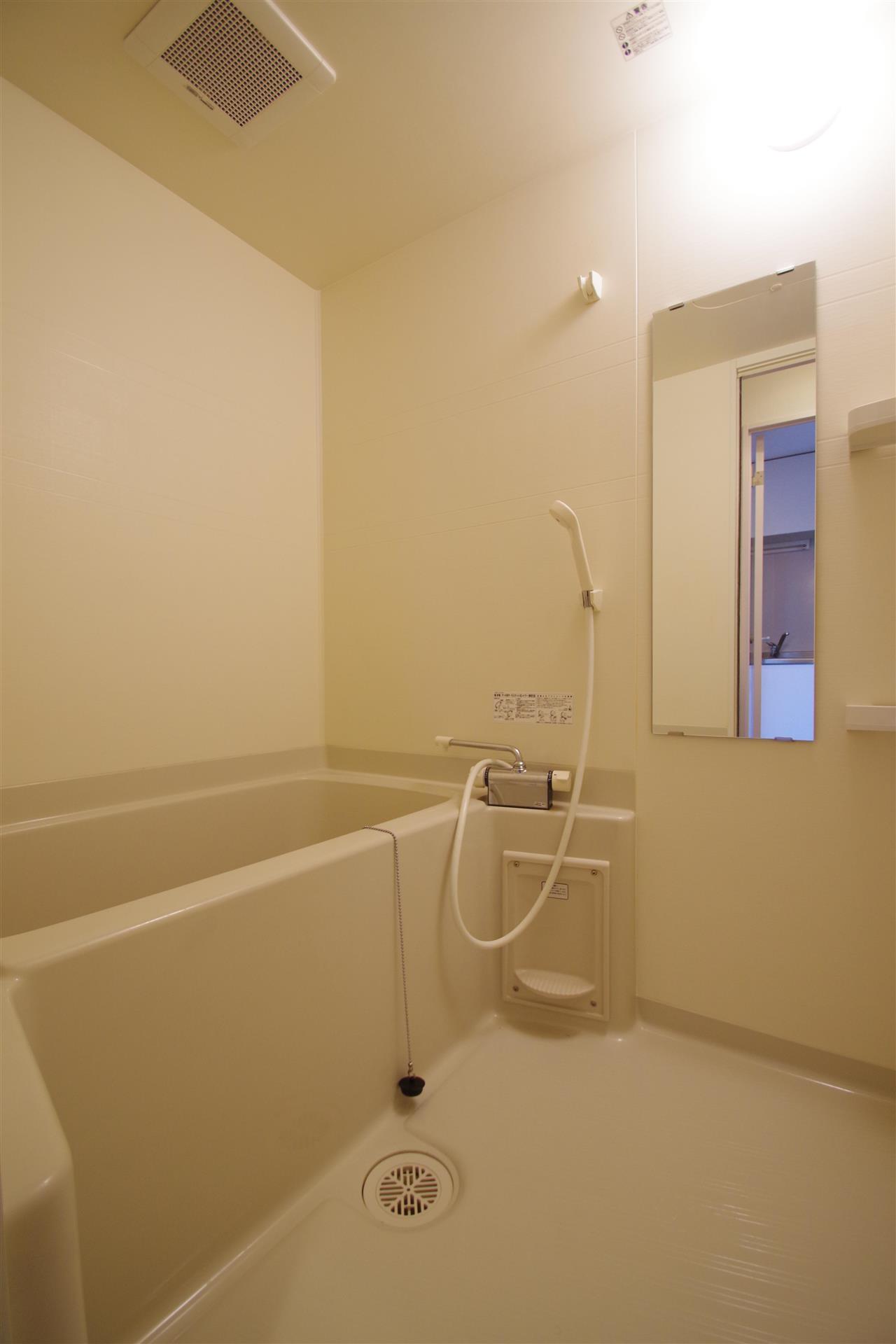 バス・シャワールーム　※別号室の写真です。現況優先となります。