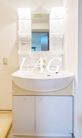 洗面設備　洗面台です。