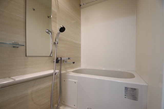 バス・シャワールーム　※別室の参考写真の為、現況優先です。