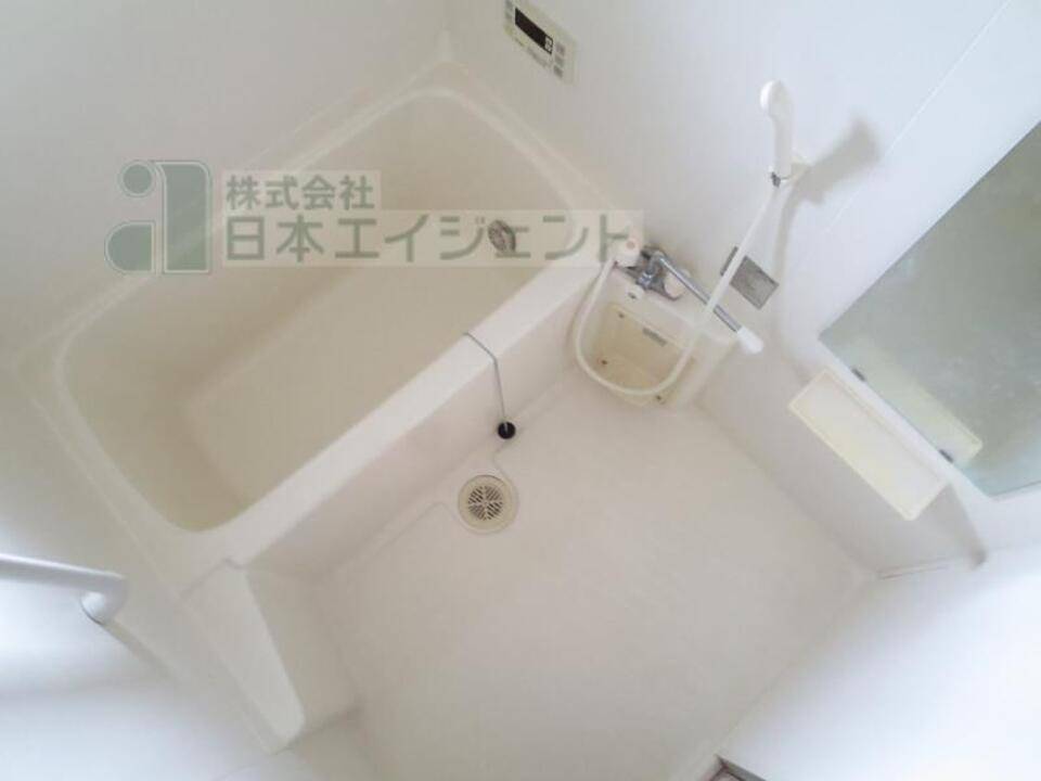 バス・シャワールーム　浴室