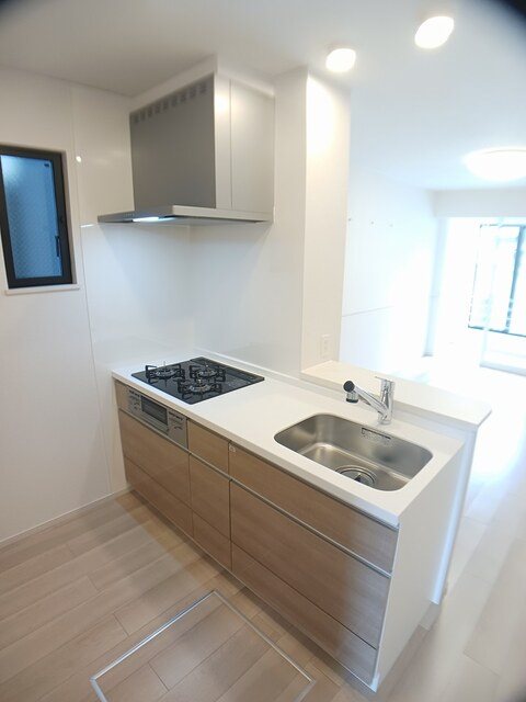 キッチン　3口ガスコンロ