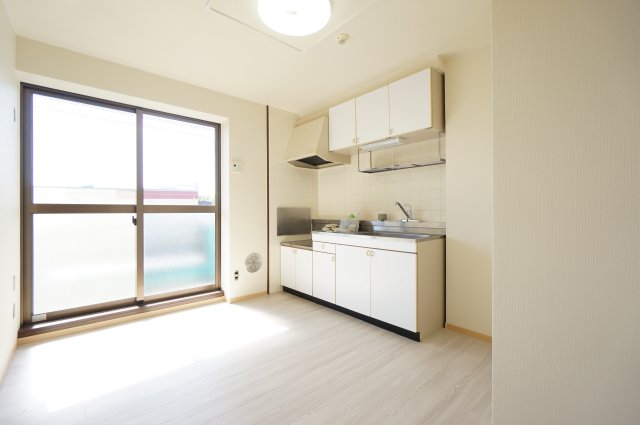 居室・リビング　当日の見学大歓迎！