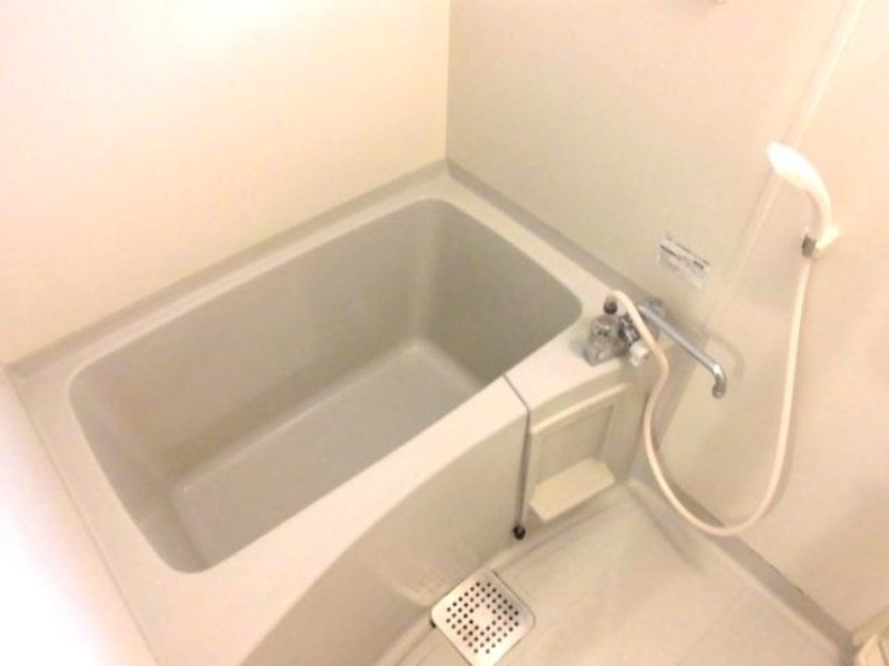 バス・シャワールーム　図面と現状に相違がある場合には現状を優先