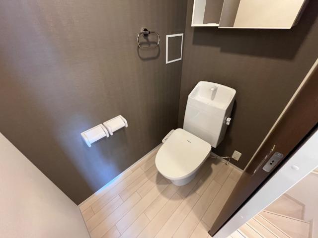 トイレ　シャワー付トイレ