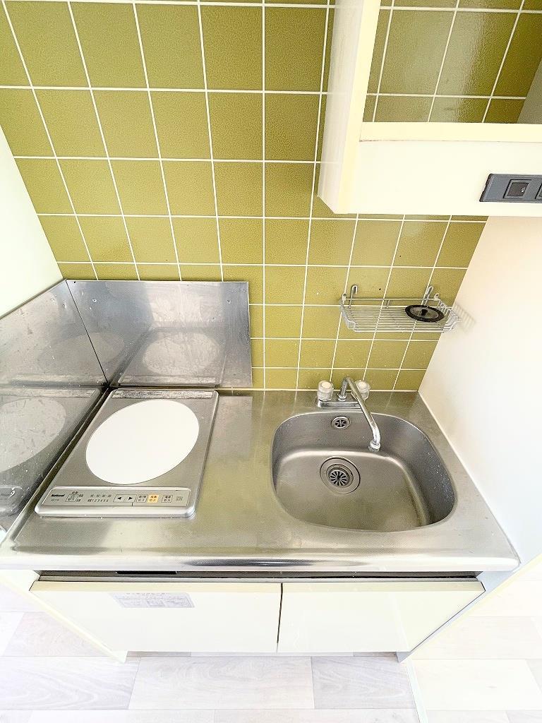 キッチン　IHクッキングヒーター