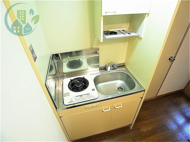 キッチン　メゾンドローリエ（レディースマンション）