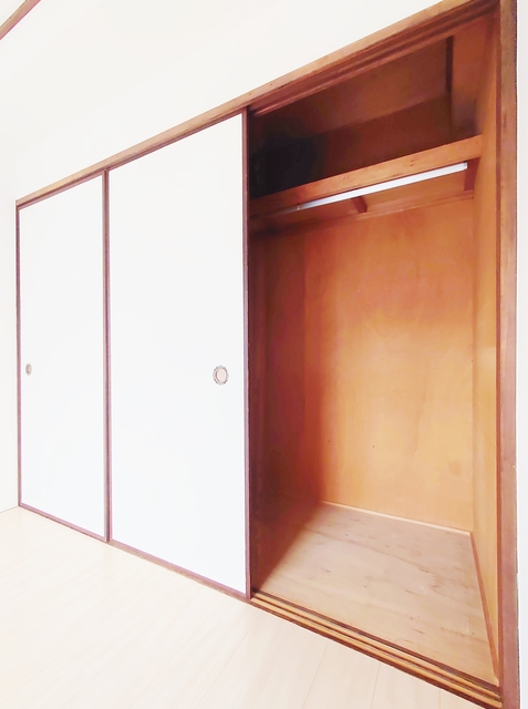 収納　クローゼット